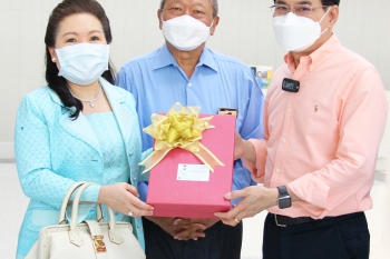 ร่วมงานโครงการเพื่อช่วยเหลือเกษตรกร ร่วมงานโครงการเพื่อช่วยเหลือเกษตรกร