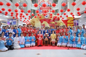 รับมอบส้มวันชิวสี่ วันที่ 4 ของเทศกาลตรุษจีน